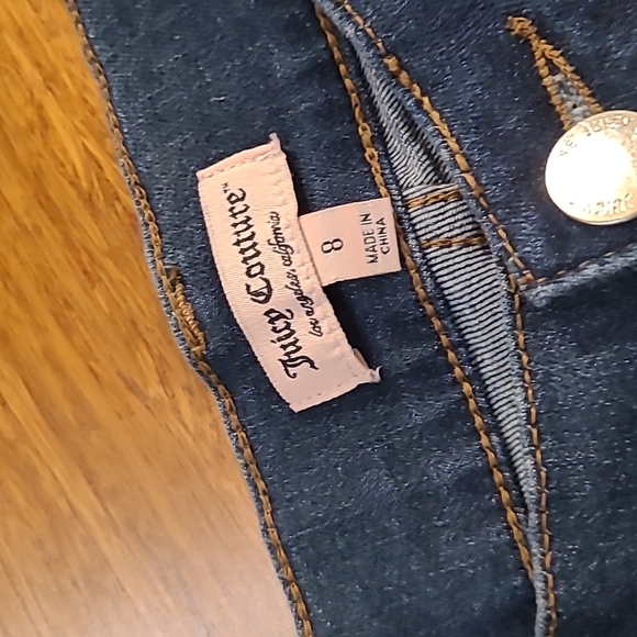 Juicy Couture Distressed & Blinged With Decorative Faux Crystal Size 8 - Picture 4 of 5